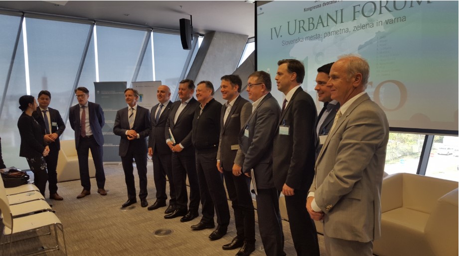 Urbani Forum 